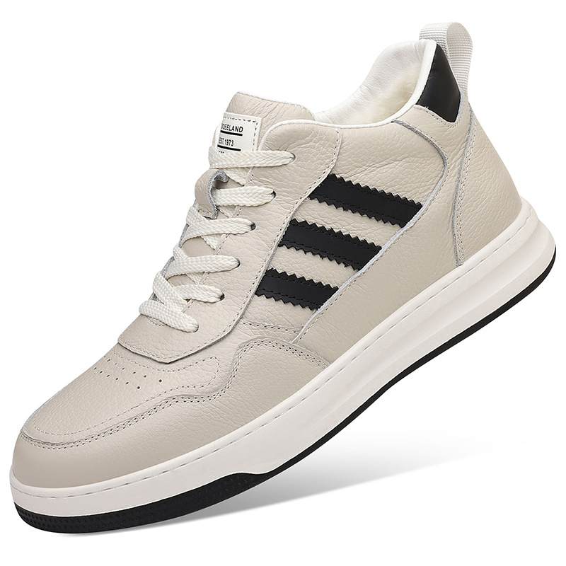 Zapatos de algodón de hombre de piel de vaca, zapatos casuales de lana, zapatos de suela gruesa de cuero y terciopelo, zapatos blancos cálidos para hombres.