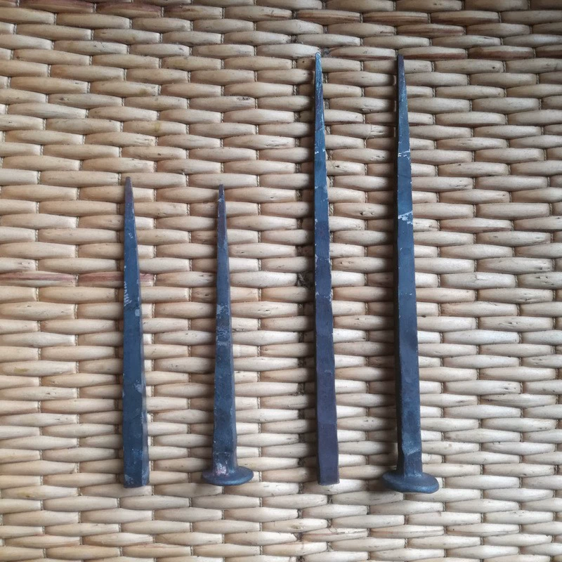 Большие железные гвозди для гробов, древние гроба долговечности, гвозди для лодок-драконов, кузнечные гвозди, квадратные старые гвозди, ковка.