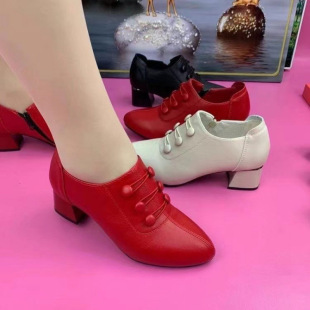 Soft Leather Soft Sole Mom Shoes Spring and Autum New Thick Heel Versatile Flats Women's Deep Mouth Soft Sole Soft Surface Medium Heel Shoes