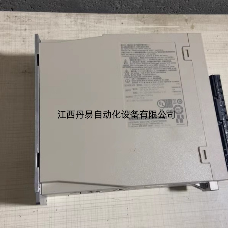 全新现货安川伺服驱动器 SGD7S-5R5A30B202议价为准