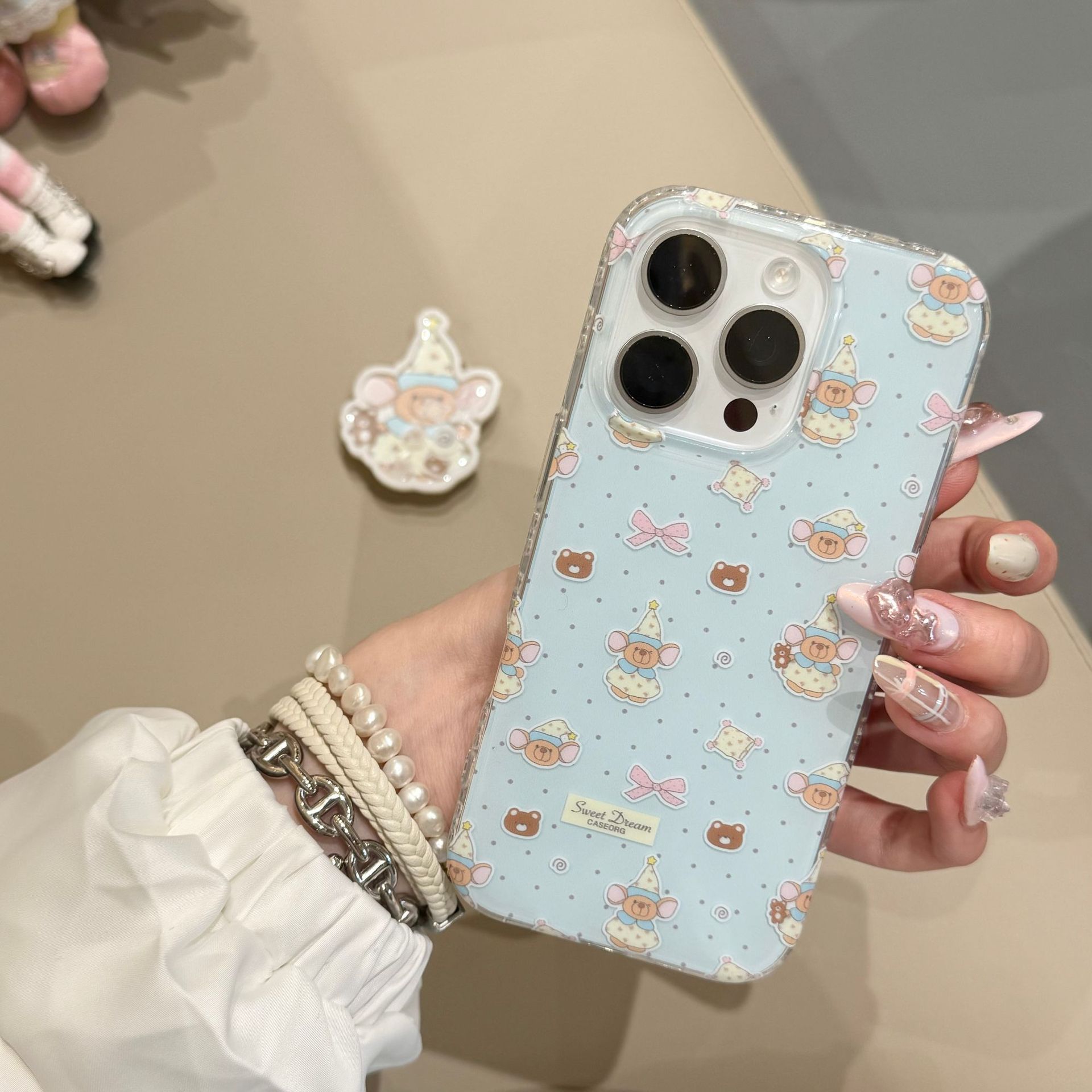 Divertido pijama de dibujos animados de nicho oso para Apple 16ProMax funda para teléfono móvil 15Pro pareja 14/13 celebridad de Internet