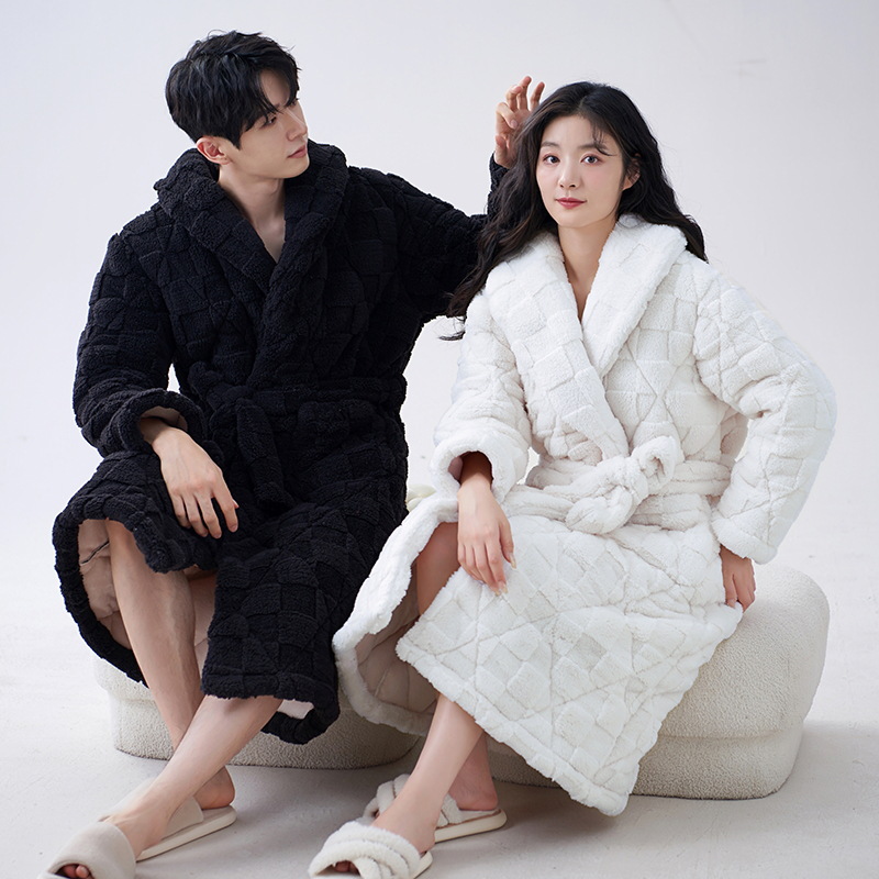 Camisón de pareja de invierno coral de lana de tres capas acolchado forrado de lana engrosada rojo hombres y mujeres boda pareja pijamas Otoño e Invierno