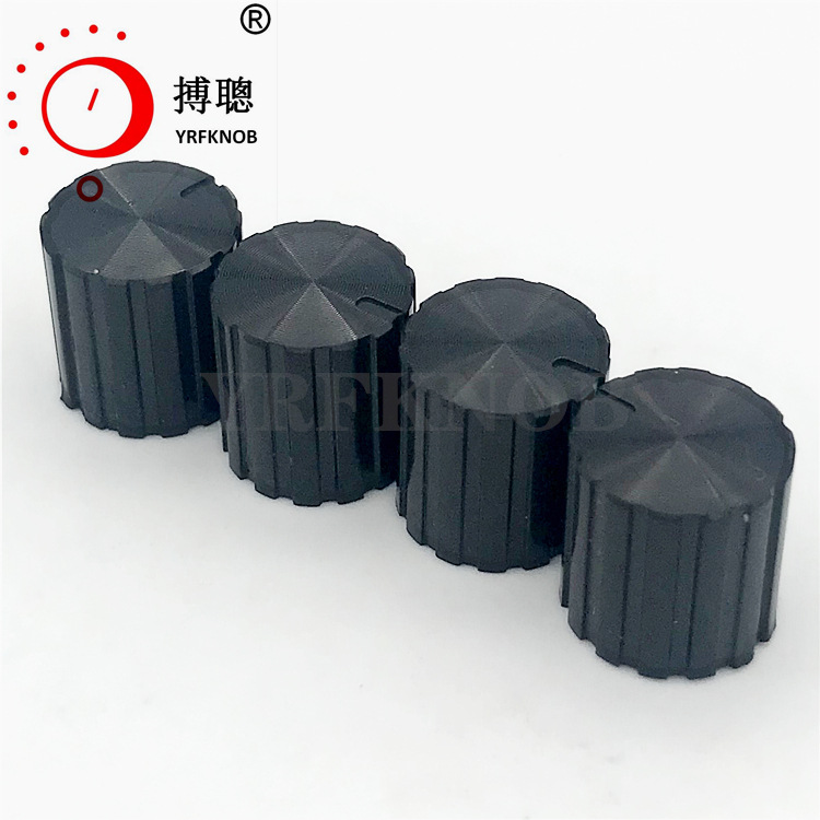 ��������12&times;12��ɫ��λ��������ťñֱ��������뿪�ذ���ñ