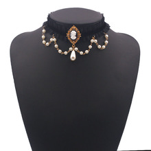 �¿�ڰ׃�ɫ�ٽz�����i�Ů�r�к��s�������ˈD������