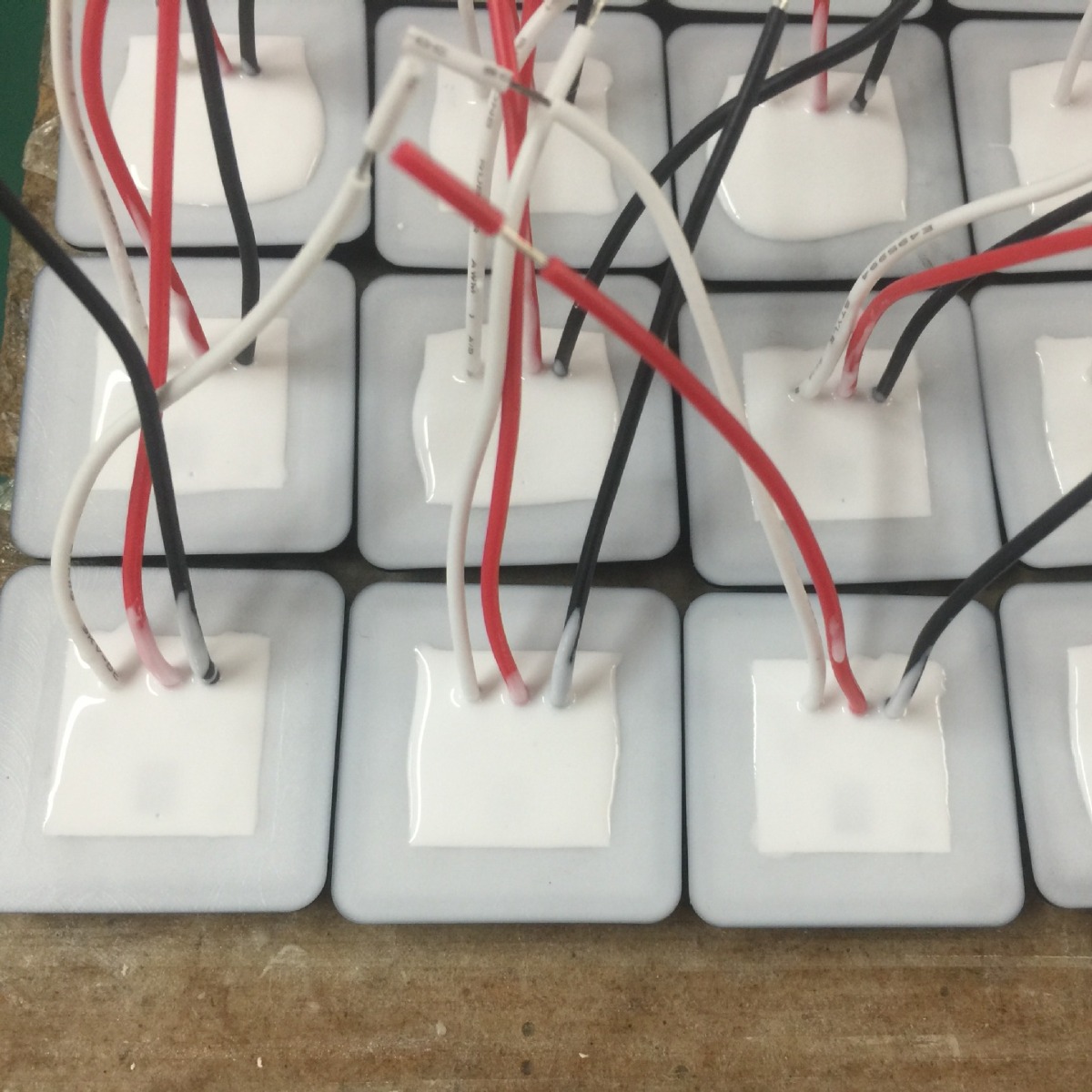 温控开关灌胶胶水发热服防水胶加热服装调温器防黑色白色透明