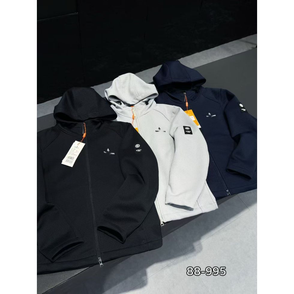 人新款华夫格连帽夹克男春秋休闲防风软壳外套刺绣原标595-0076