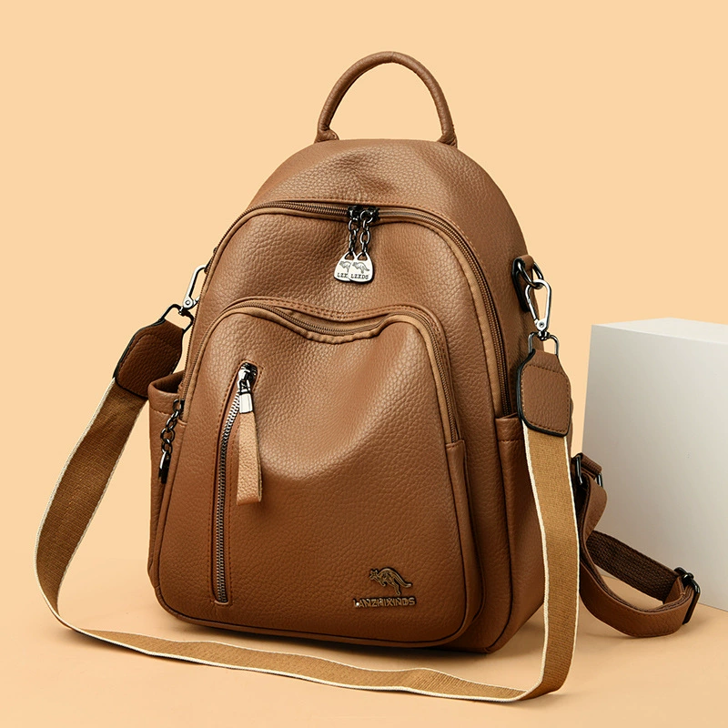 蓝之馨袋鼠 Backpack, shoulder bag, capacious travel bag
