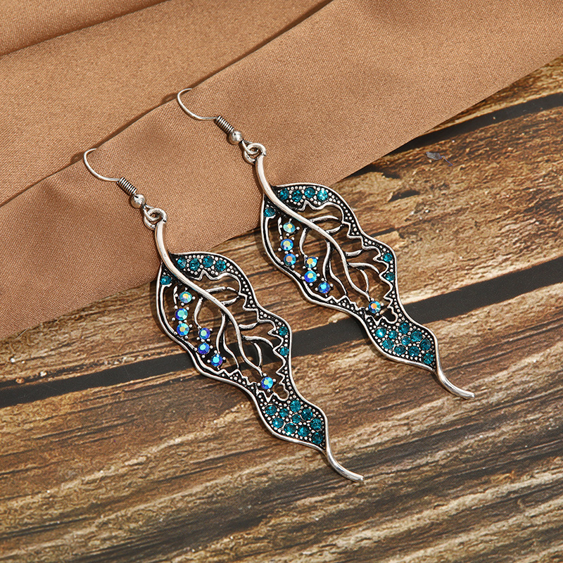 Alloy Material Heart Pattern New Long Leaf Simple Women's Colored Diamond Accessories Alloy Earrings