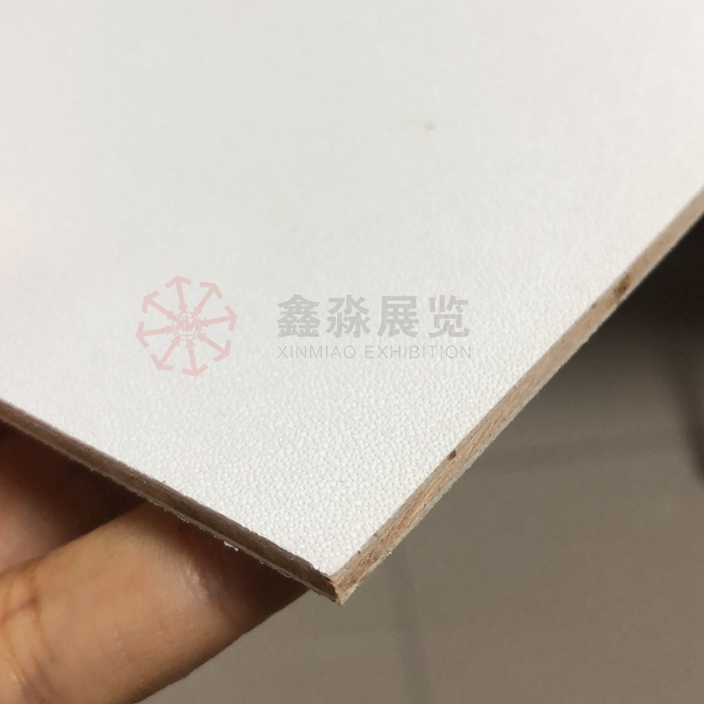 鑫淼国际标准PVC展板 广交会隔断会展用标准尼PVC板三合板