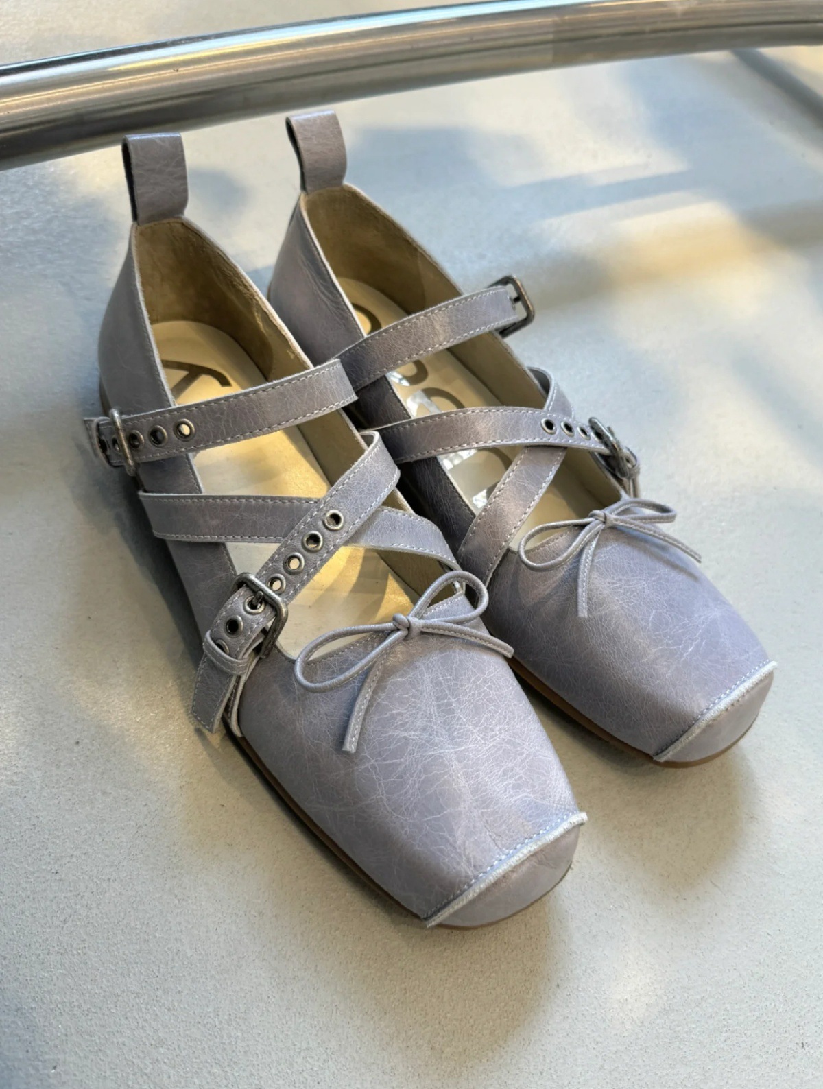 Versión de piel de oveja ~ nariz de cerdo, zapatos de ballet retrógrados nuevos zapatos de mujer de botón francés poco profundo