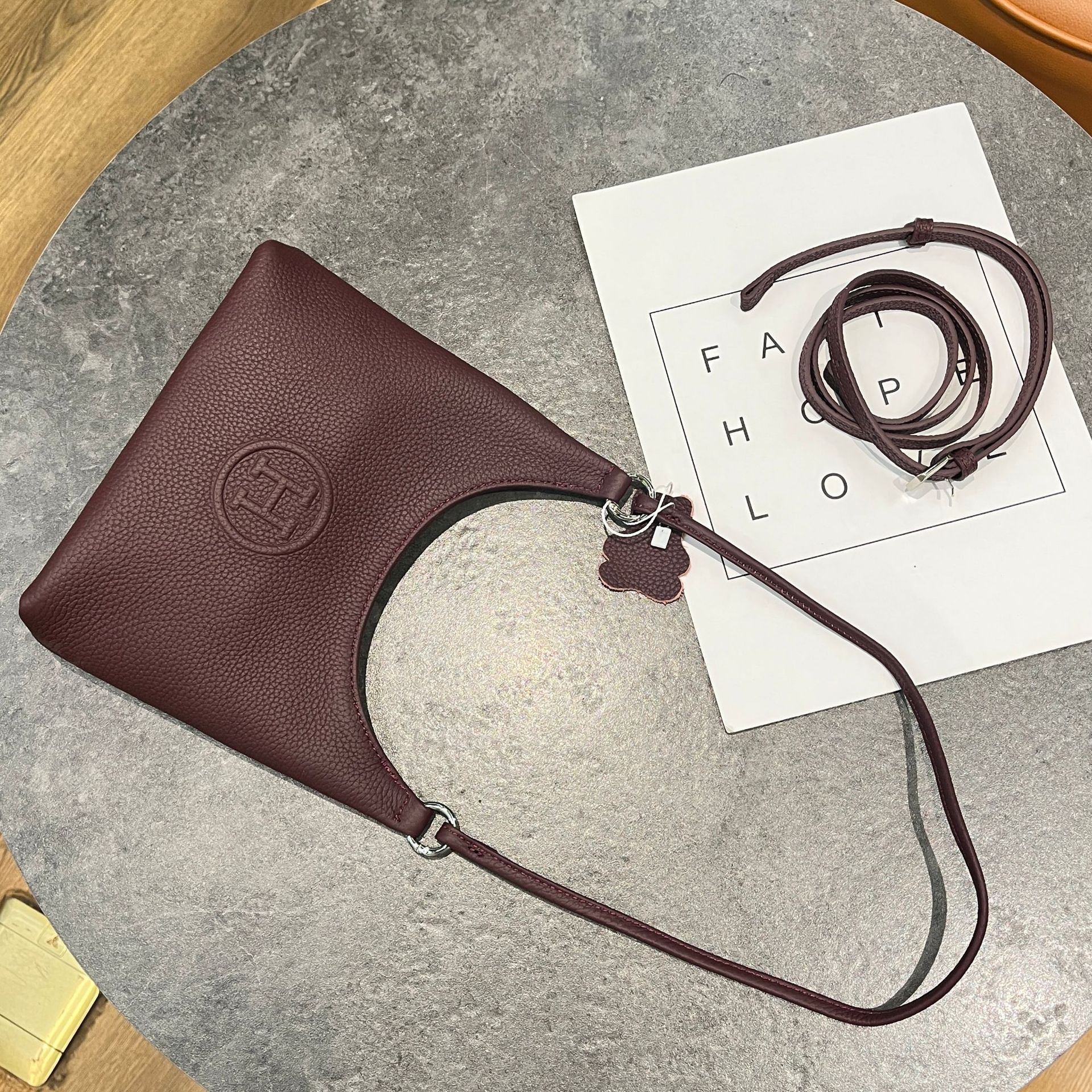 New Korean Style Crescent Bag Genuine Leather Underarm Bag Crossbody Shoulder Bag Minimalist Niche Commuter Handbag For Women - Thumbnail 8