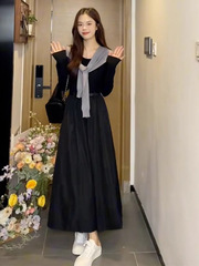 秋装搭配一整套高级感黑色针织连衣裙子女秋2025新款小个子长裙