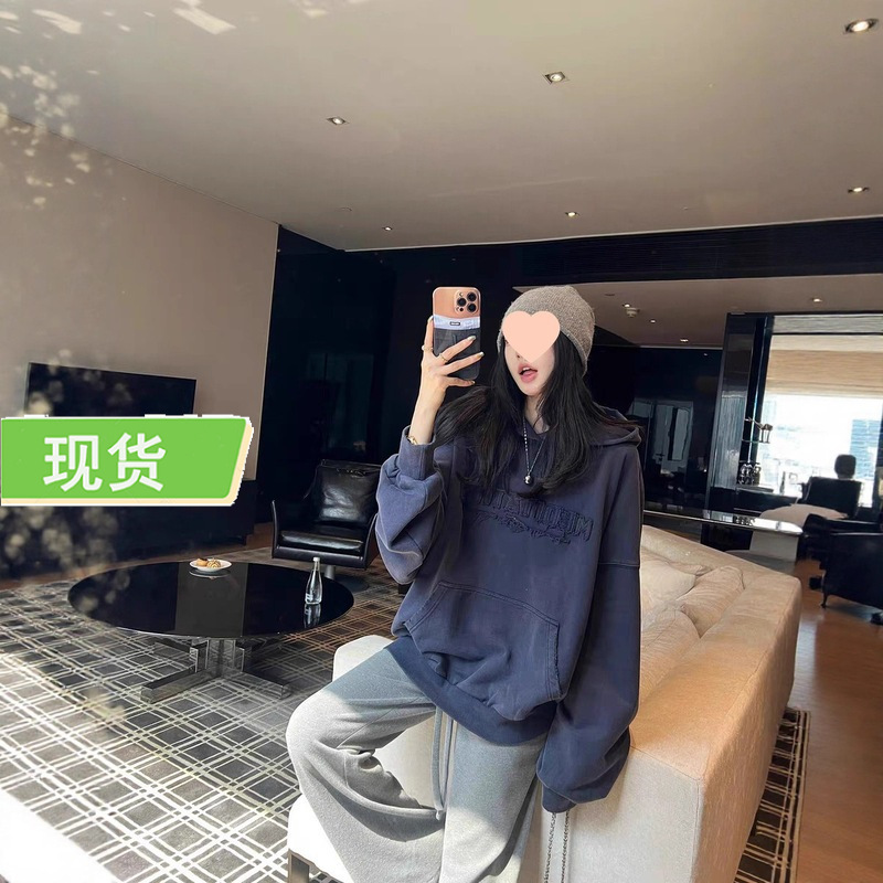 欧阳贴布刺绣连帽卫衣女秋季设计感小众慵懒宽松美式复古上衣|undefined