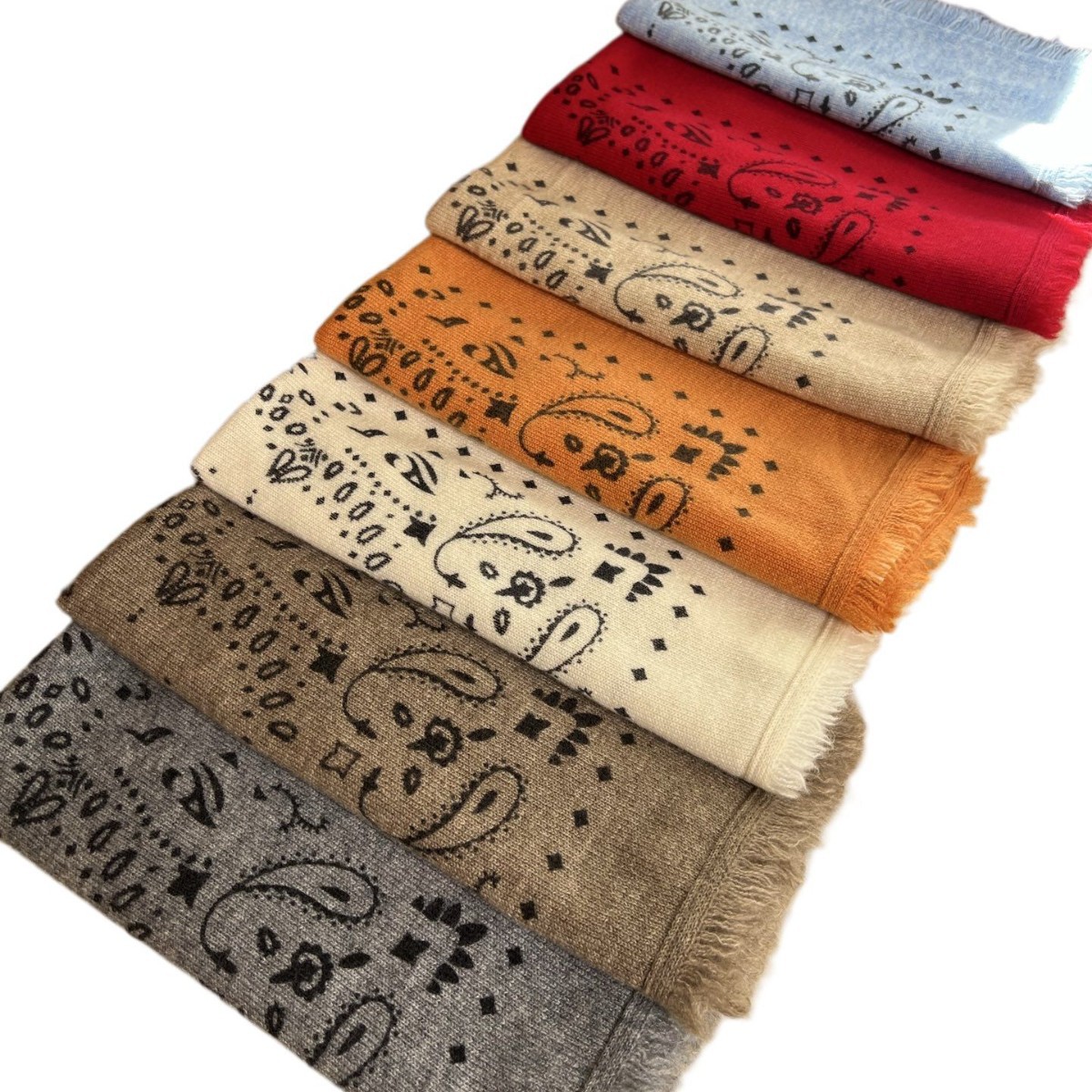 Live-streaming sensation: 2026 new collection, versatile cashmere shawl and scarf, recommended on Xiaohongshu, women's retro style, 2026 autumn/winter new arrivals