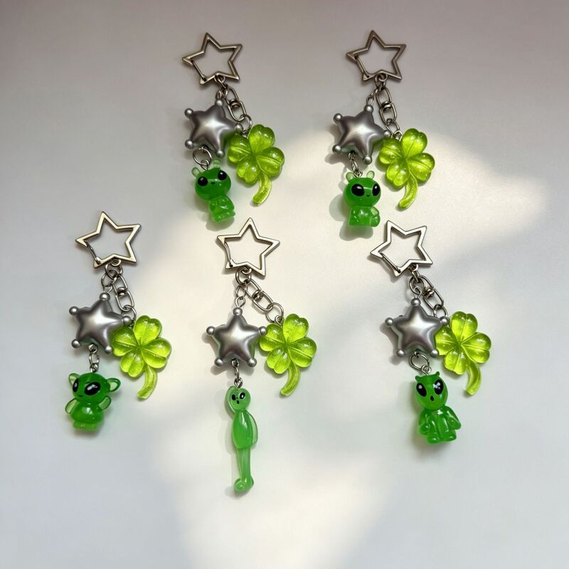 Cross-border quirky alien phone charm, four-leaf clover green transparent alien keychain bag accessory Cross-border quirky alien phone charm, four-leaf clover green transparent alien keychain bag accessory
