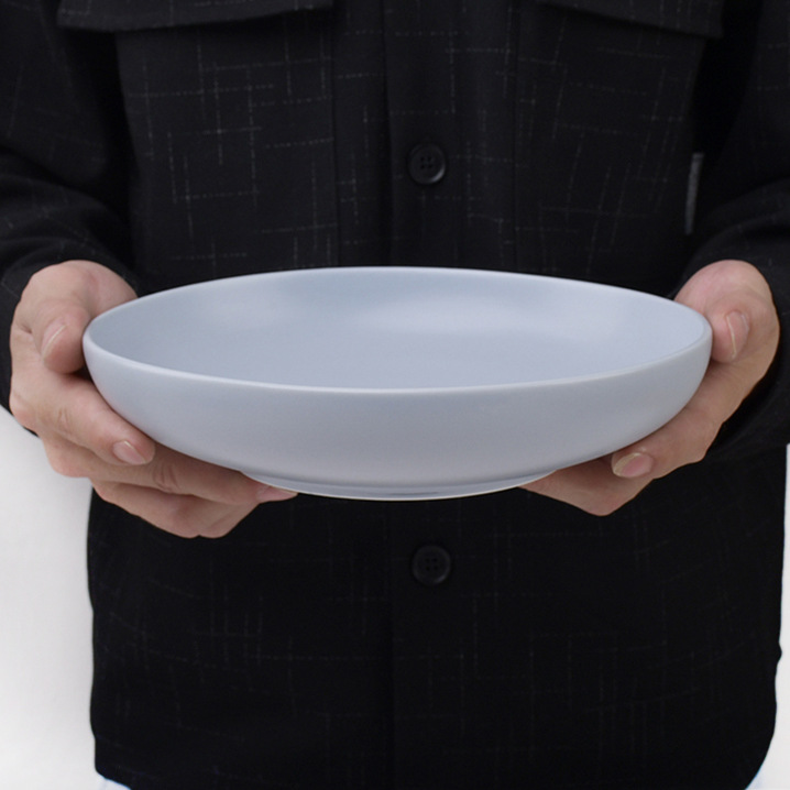 9 pulgadas de alta temperatura de cerámica azul y blanco plato de sopa poco profundo plato de sopa de hotel pequeño plato de sopa fresco plato redondo plato de frita doméstico