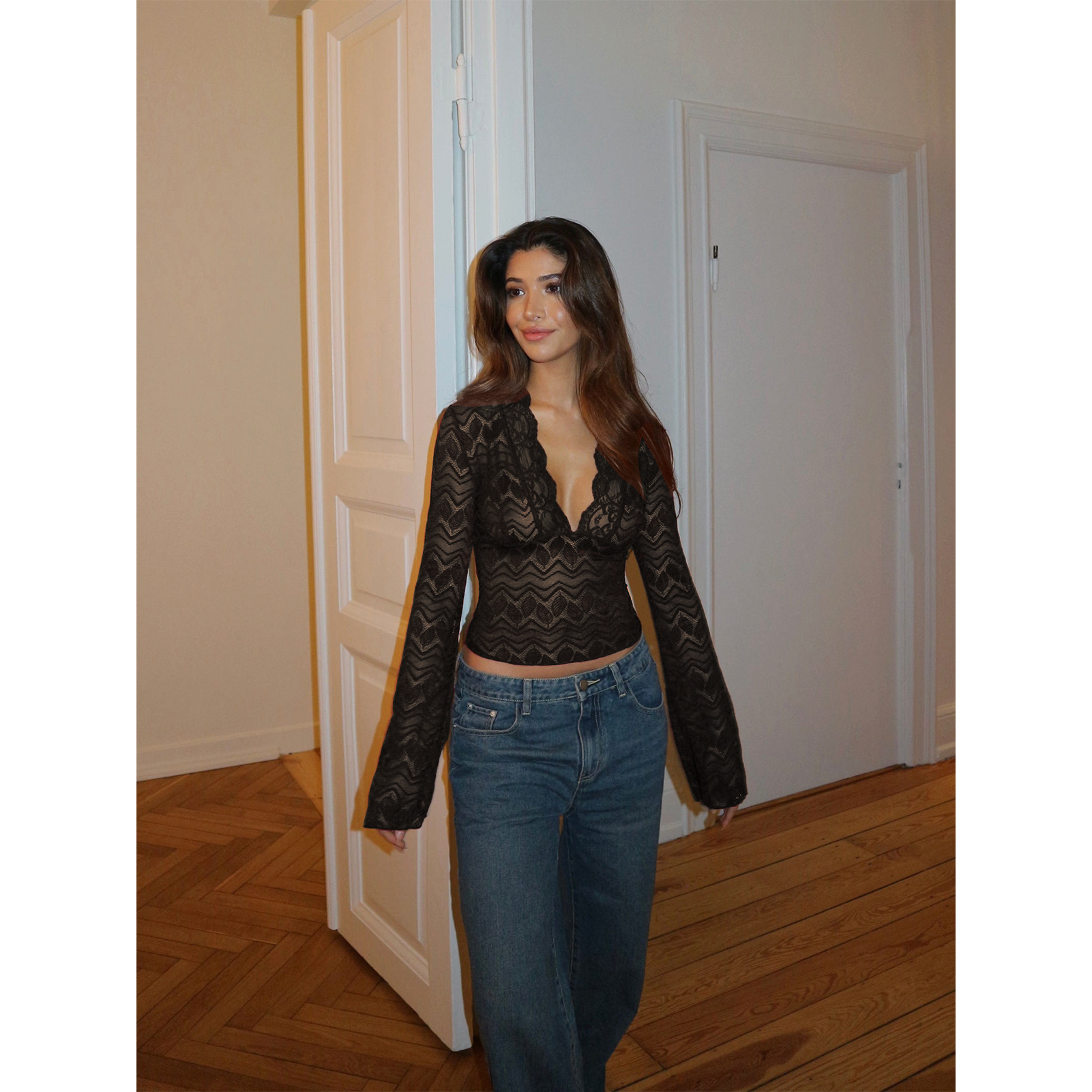 6772 黑色树叶模特图 7.jpg