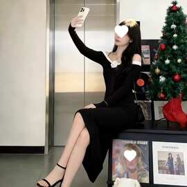 冷艳风范2026年春日常都市韩系流行生日约会甜美风黑色拼接长款套
