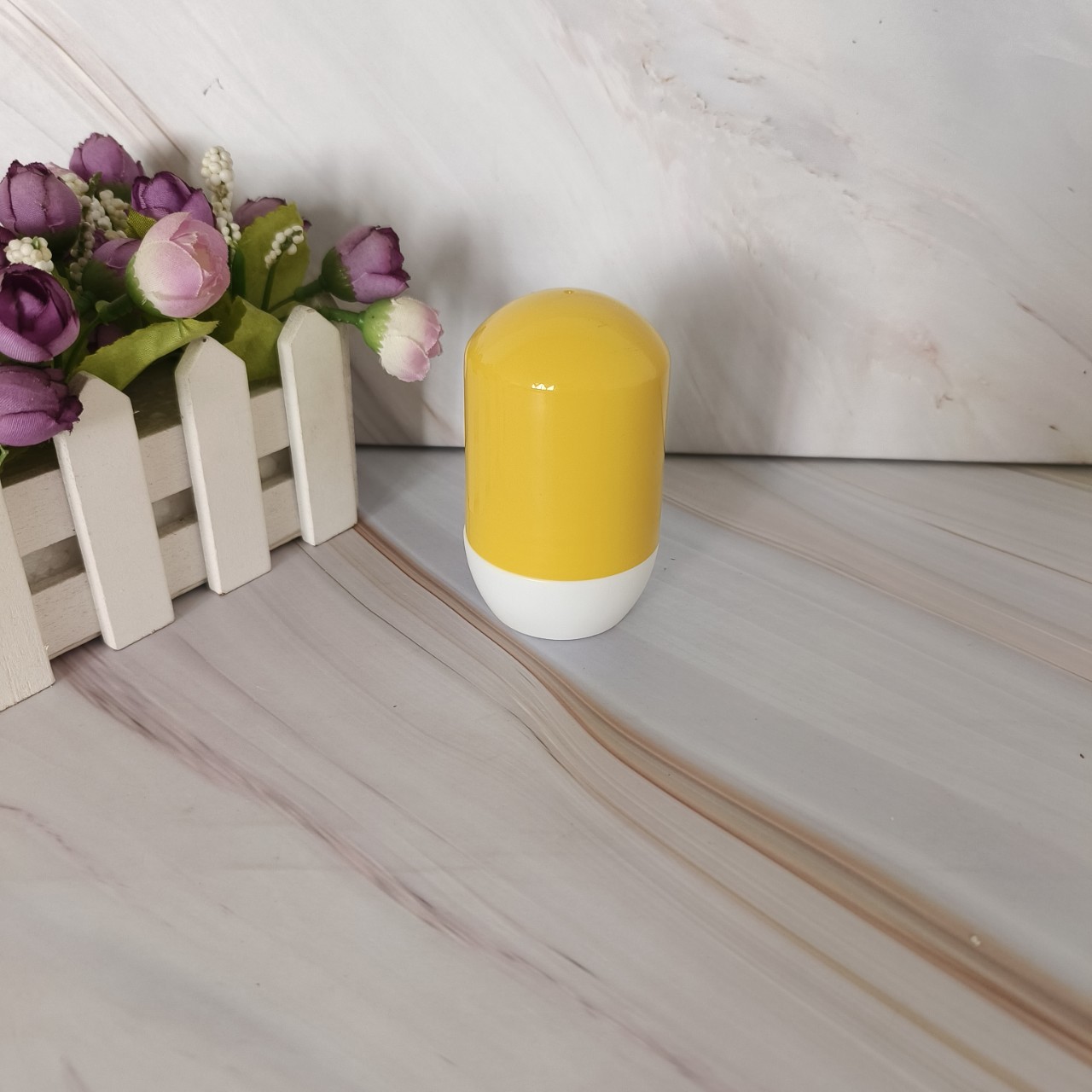 香水滚珠瓶 50ml塑料滚珠瓶盖亚克力现货四方瓶