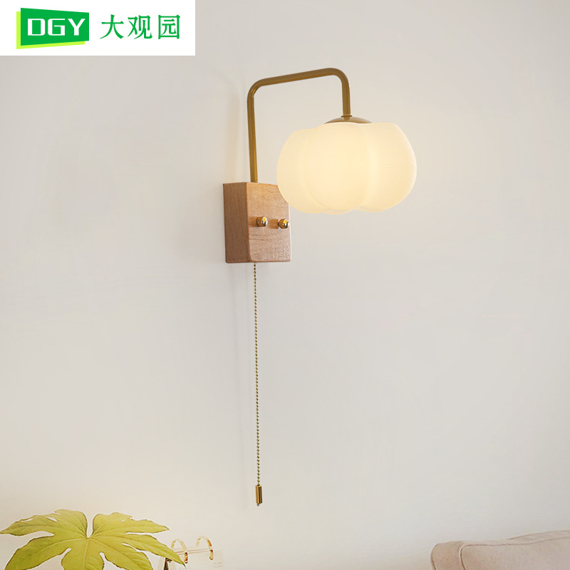 Lámpara de pared del dormitorio nuevo algodón crema de madera de viento del dormitorio protector de ojos lámpara de cabecera de cama simple sala de estar lámpara de pared de fondo 335L