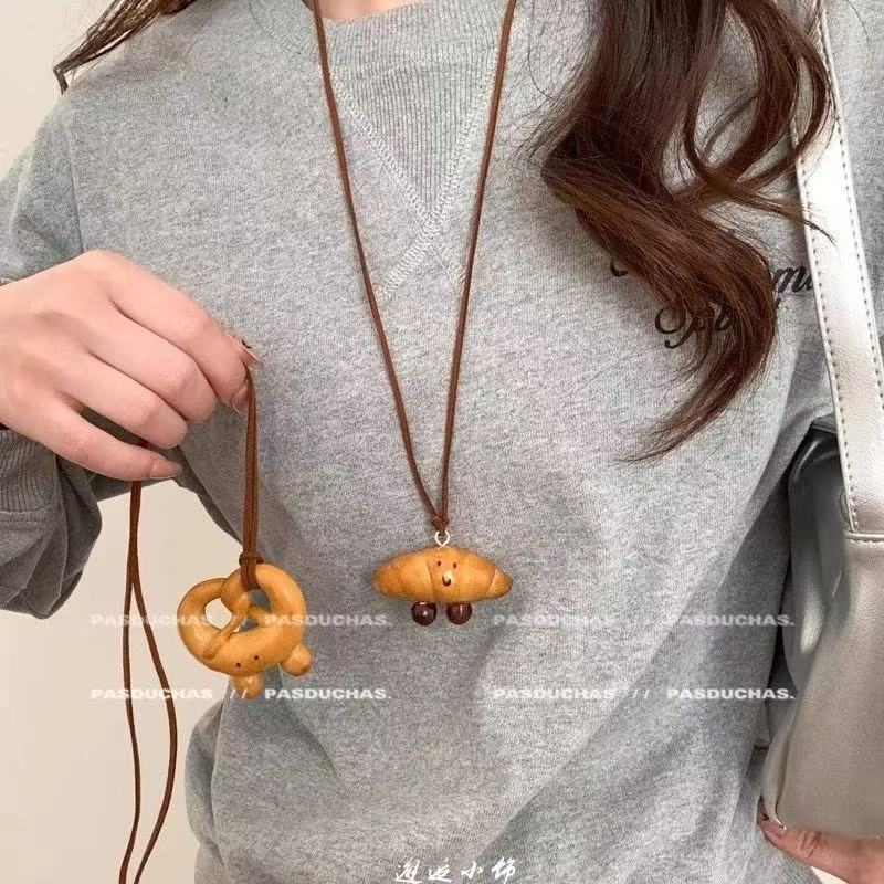 多巴胺卡通彩色苹果流苏编织绳项链女可爱小众长款挂脖毛衣链配饰|undefined