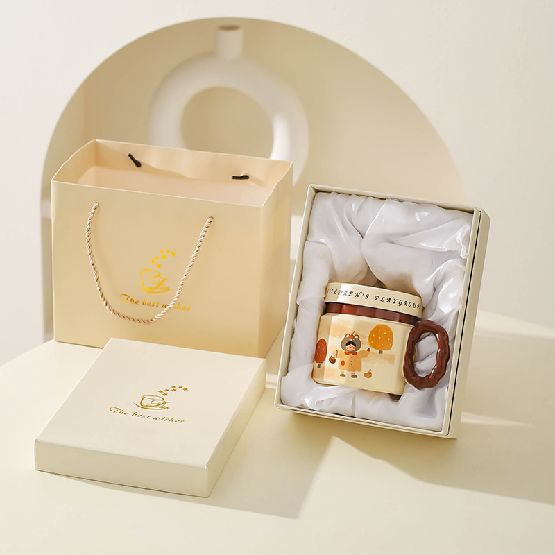 Vintage Girl Taza de cerámica regalo de mano pareja taza de agua taza de oficina de chicas taza de café