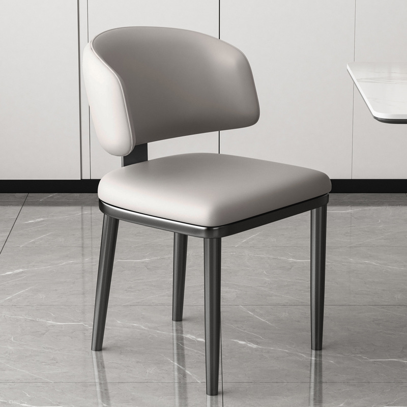 Sillas de comedor minimalistas italianas diseñadas sillas nórdicas modernas sillas de respaldo domésticas de lujo ligero sillas de mesa de comedor de alto nivel