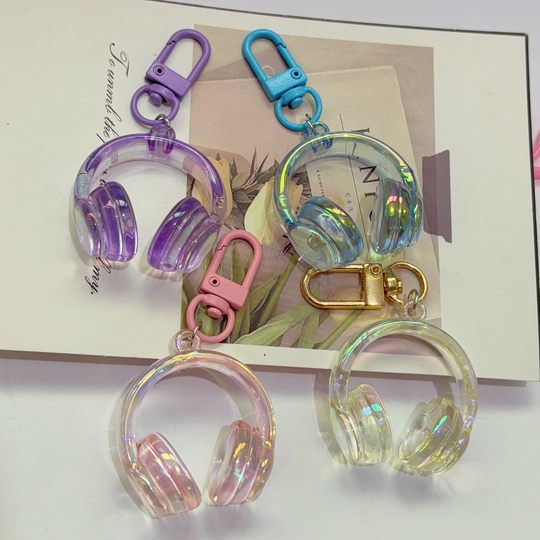 Ins Simple Sweet Cool Three-dimensional Headset Keychain Pendant Creative Cool Style Bag Headset Hanging Jewelry Girlfriend Gift