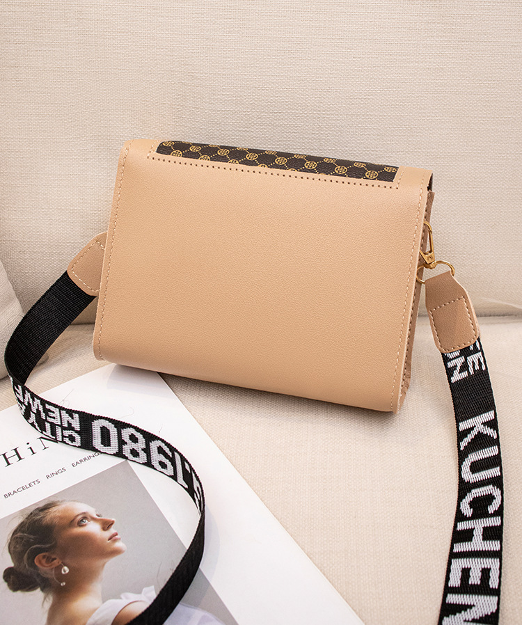 Vintage Style, Classic Style Style Square Shape Women's Medium Pu Leather Letter Argyle Vintage Style Classic Style Square Lock Clasp Crossbody Bag