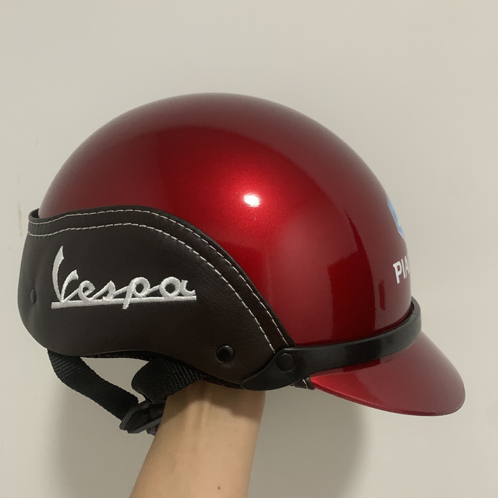 Fashionable, Lightweight: Piaggio Auto Parts and Accessories - china-red-side-black