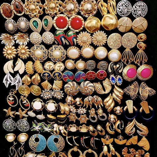 Second-hand vintage earrings, light luxury and high-end earrings wholesale, niche versatile jewelry distribution and dropshipping