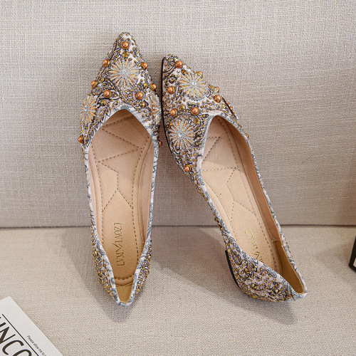 Ethnic style single shoes for women summer 2024 new style rhinestone metal print shallow mouth pointed toe flat bottom large size women's shoes 41 to 43