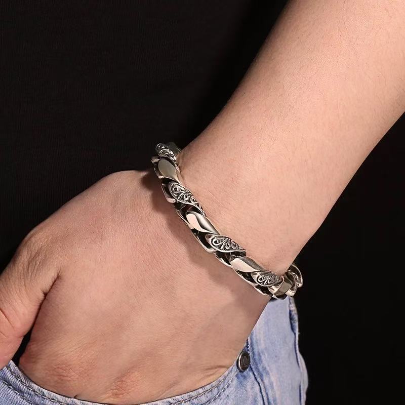 Men's Hollow Auspicious Pattern Bracelet Vintage Punk Style_voghion.com