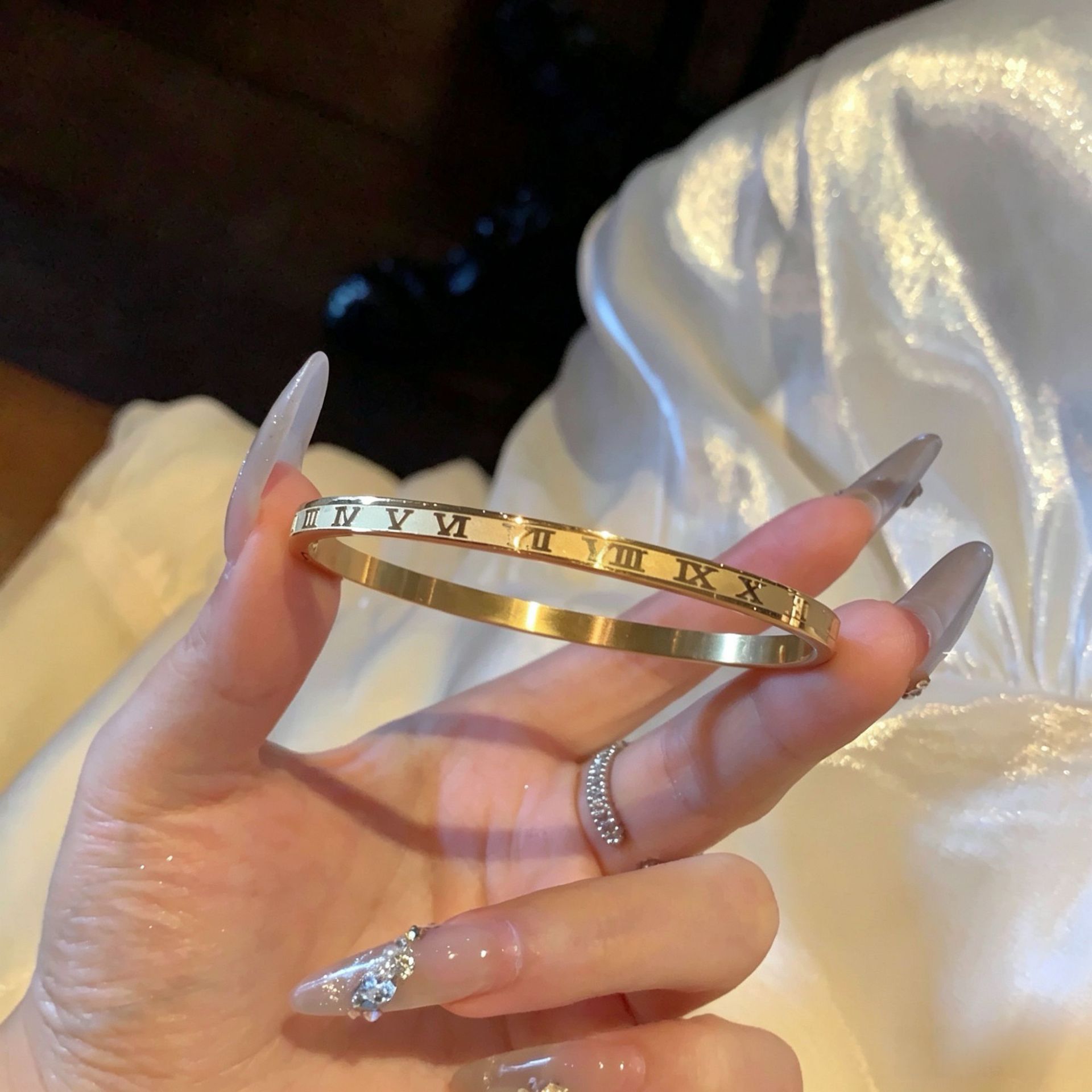 Sl1249-2 gold