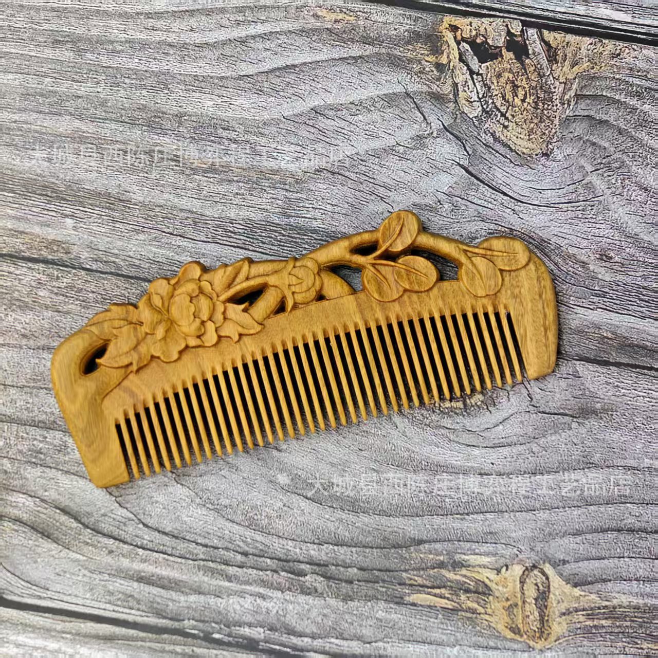 緑檀木両面彫刻磨き木櫛マッサージ保健携帯櫛プレゼントスポットメーカー卸売り