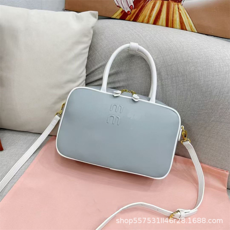 Shopping bag