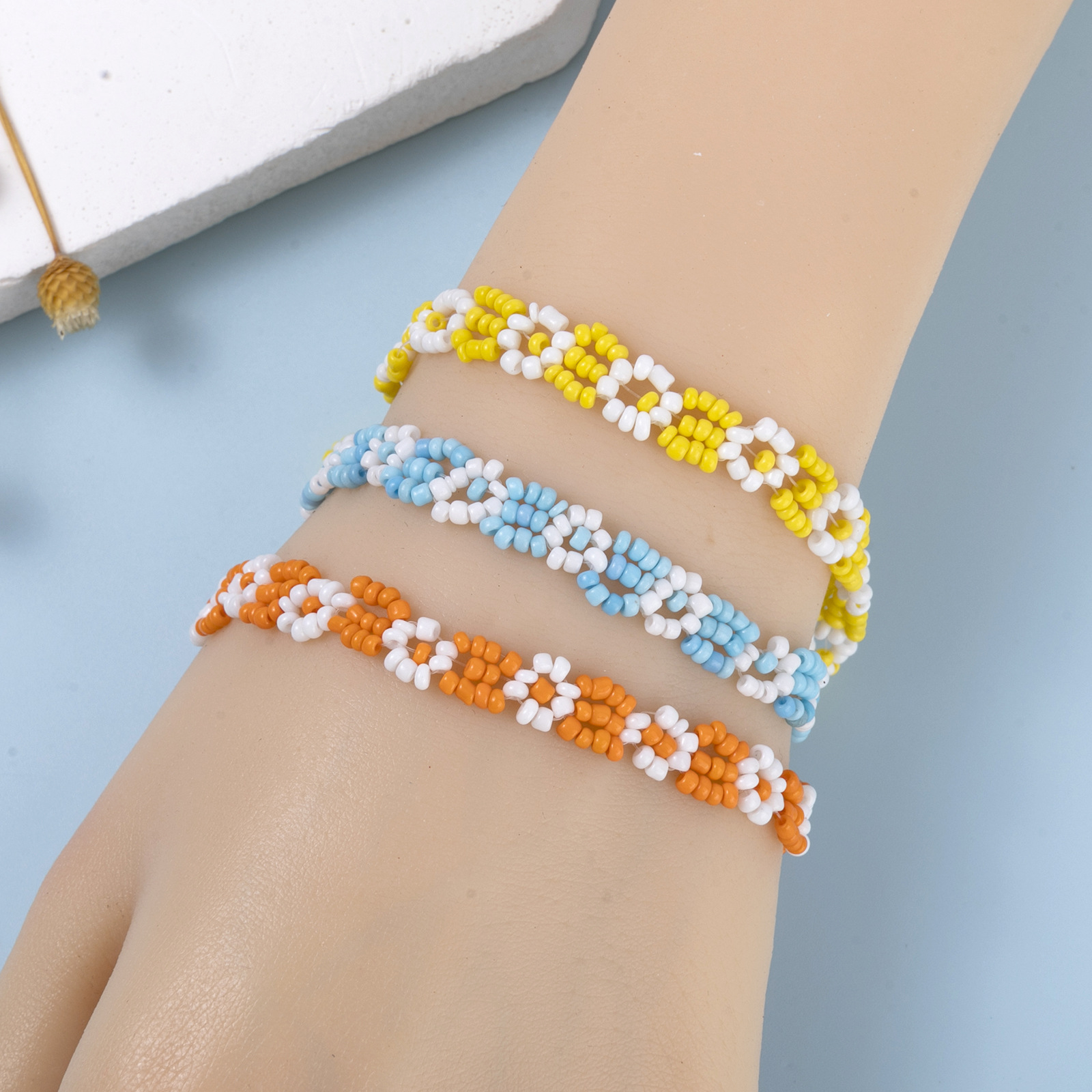 Stretch Adjustable Clasp Closure Type Cute Flower Seed Bead Beaded Chain Stretch Adjustable Beaded Bracelets Wholesale
