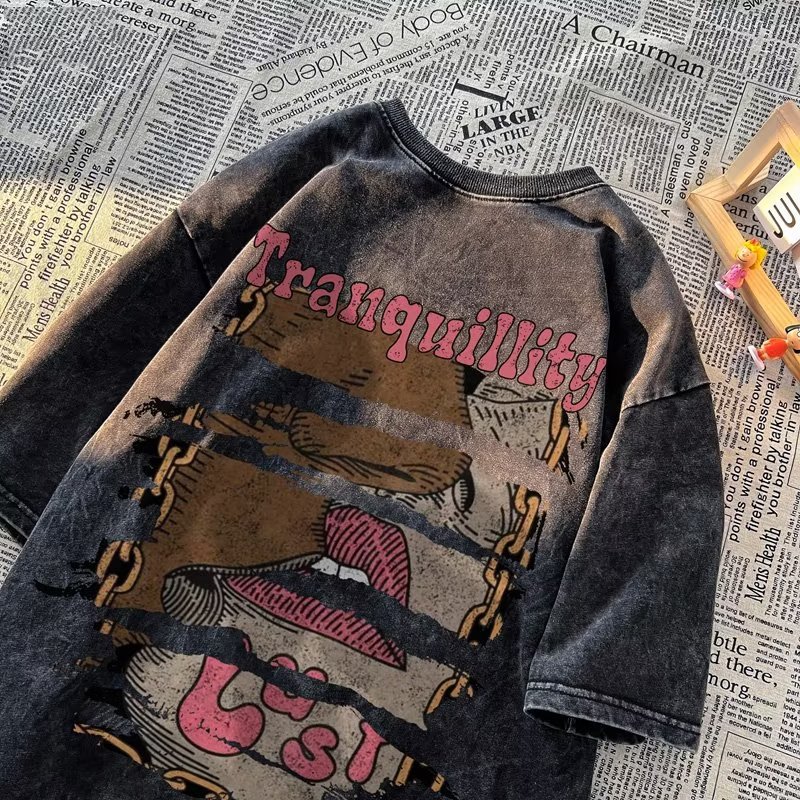 欧米の高街水洗いして古い半袖tシャツを作ります。