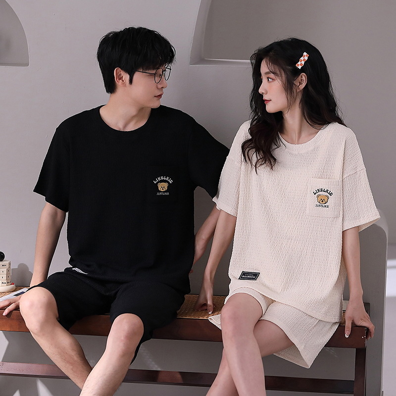Pajamas de pareja coreanos frescos de mangas cortas para hombres de verano nuevo conjunto de ropa de casa de mujer de verano tamaño grande ocio al por mayor