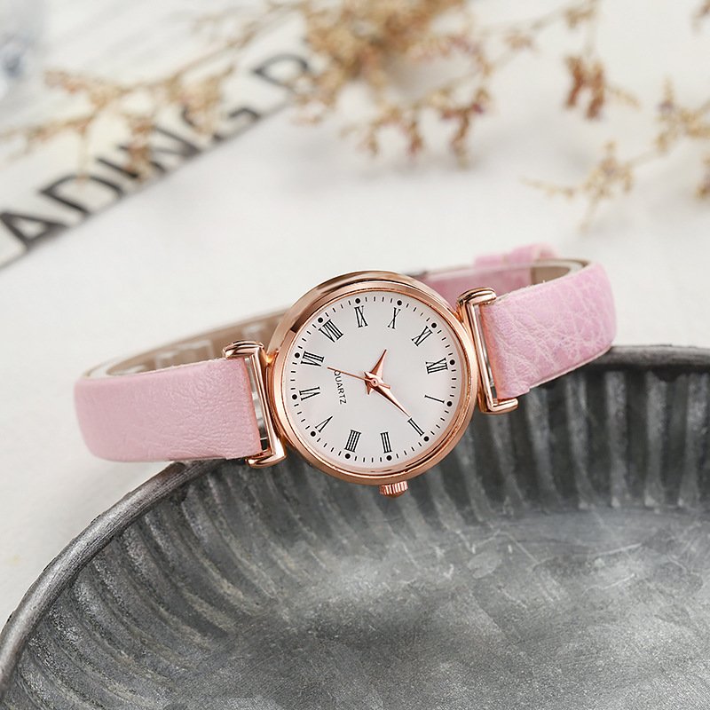 Multicolor transfronterizo para mujer, escala romana digital, reloj de cuarzo de lujo ligero, fábrica de relojes de mujer al por mayor