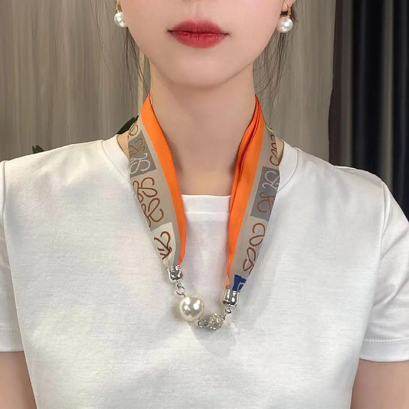 오렌지색 테두리 격자 무늬