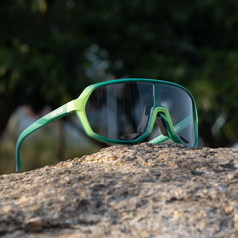 2023 new KAPVOE color change windproof riding glasses Road Mountain motorcycle bike professional goggles 2023 new KAPVOE color change windproof riding glasses Road Mountain motorcycle bike professional goggles