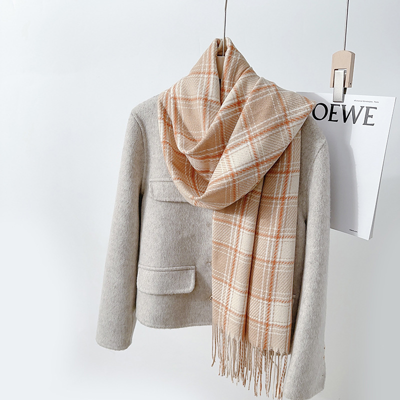 Otoño y invierno nuevo estilo de cachemira a cuadros bufandas de hombro para mujeres japonesas y coreanas universidades anti-viento frío caliente moda buñuelo universal