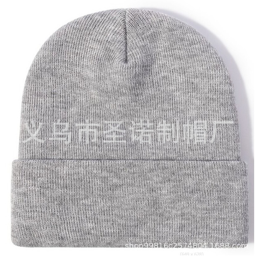 Bordado todo el tablero de luz de color sólido acrílico sombrero de punto europeo y americano otoño e invierno cálido sombrero de lana gorro para hombres y mujeres