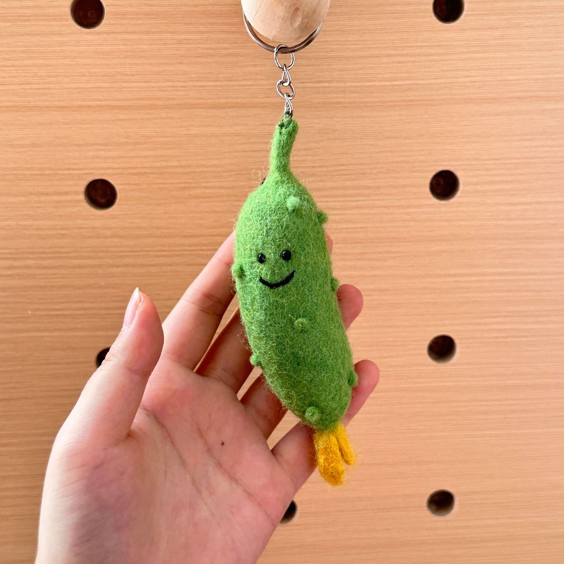 100g Weight Bag Pendant, Keychain Classification 1 Piece Quantity Holiday, Daily Occasion wool felt Material Fruit, Vegetable Pattern Cute Style 1 Piece Cute Fruit Vegetable Wool Felt Bag Pendant Keychain 39