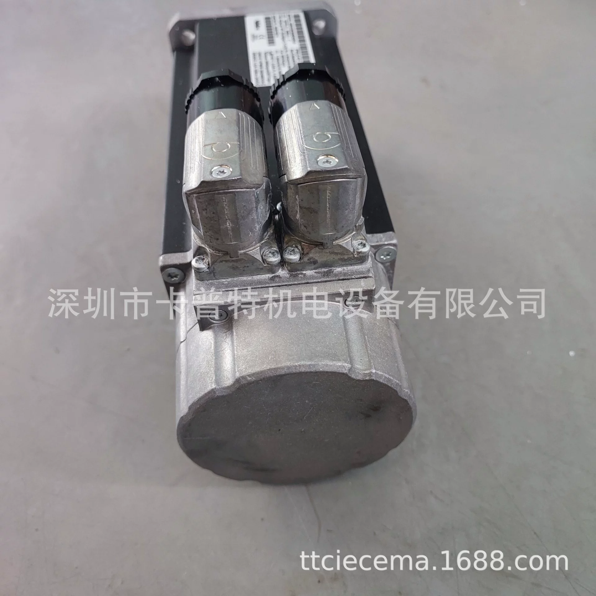 Сервопривод 115UDC200BBFBA130 оригинал, новая