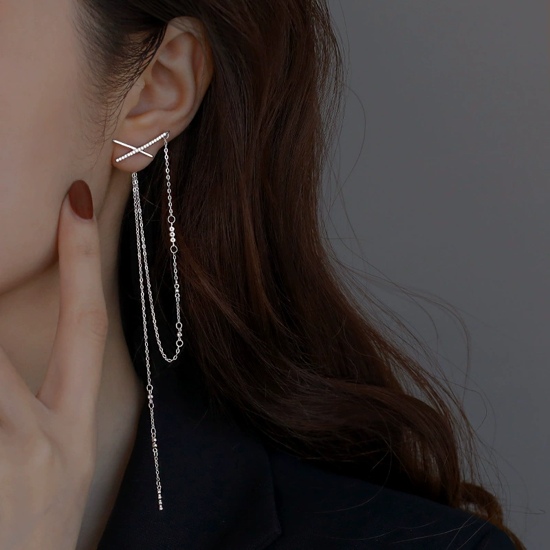 Серебряная игла, длинные маленькие серьги с кисточками, образец серебра 925, 2025 год, тренд сезона