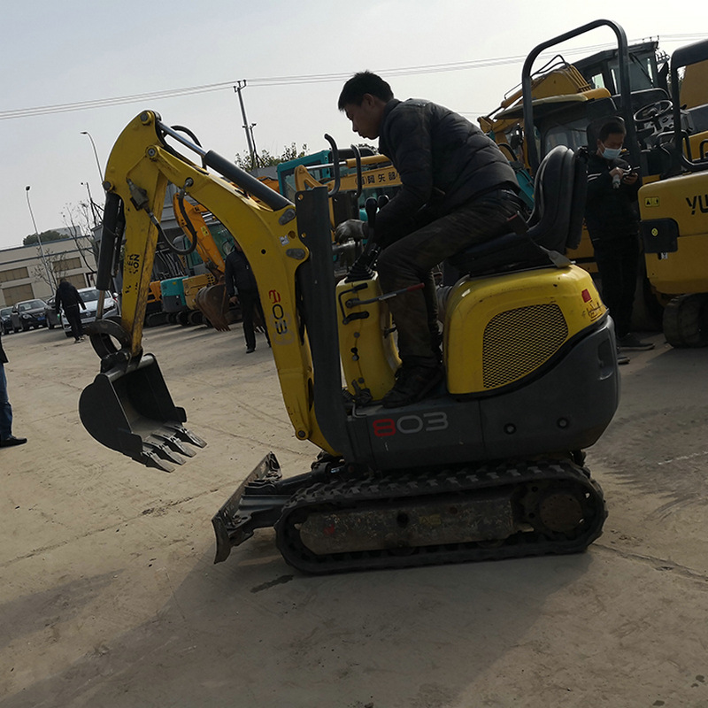 外贸出口二手挖掘机日立210（勾机）福建价格！原版原样 质量三包