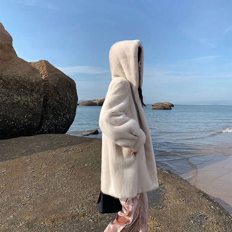 Winter velvet swan with hood