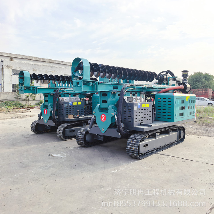 高低腿光伏打桩机